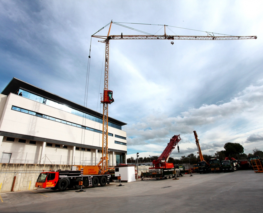 Liebherr MK88 Plus - Grues Suarez i Soler